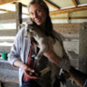 Meet your Posher, Camille